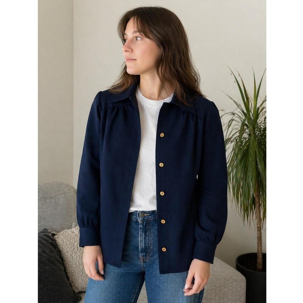 1970s Navy Preppy Blazer Jacket Brass Buttons Women Medium Near Mint